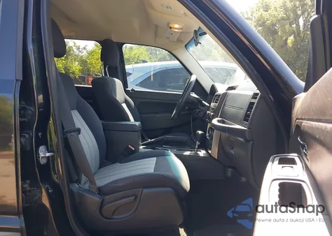 2010 Jeep Liberty Sport из США, поврежденный, VIN 1J4PN2GK8AW115683